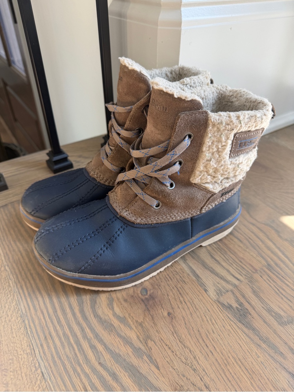 Kids' L.L.Bean Rangeley Sherpa Boot Shoes -size 2
